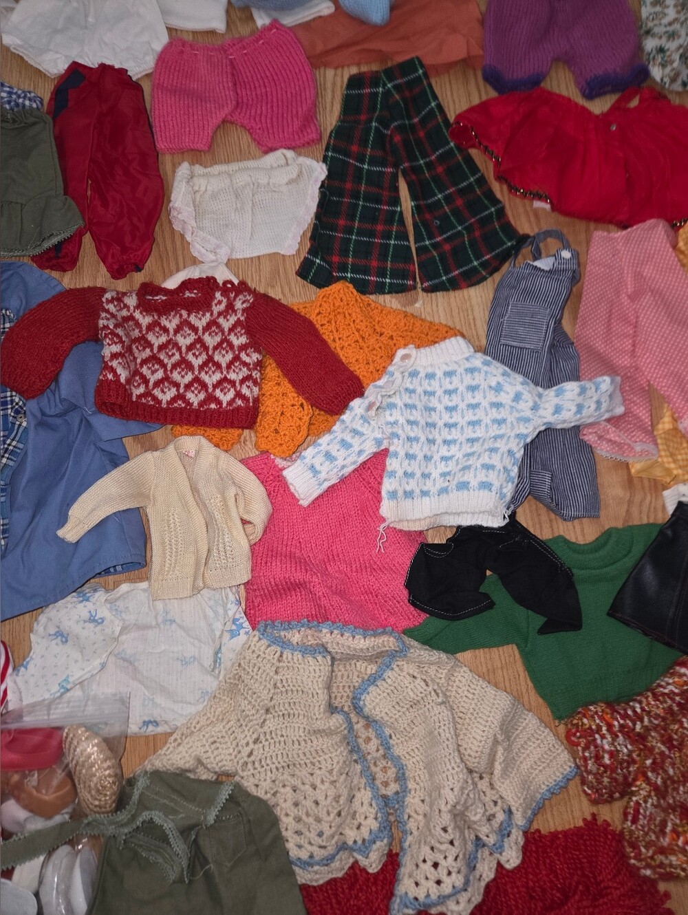 Mixed Doll Clothes Lot - Multi Color Assortment - Picture 3 of 6